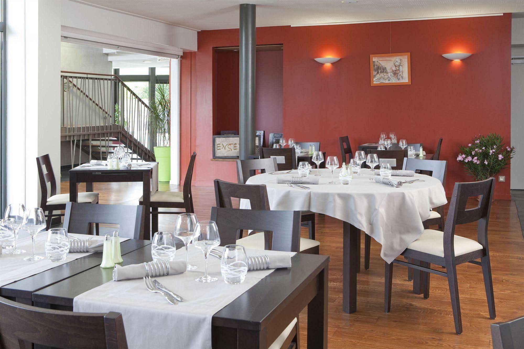 Logis Hotel Terre De Loire Belleville-sur-Loire Eksteriør bilde